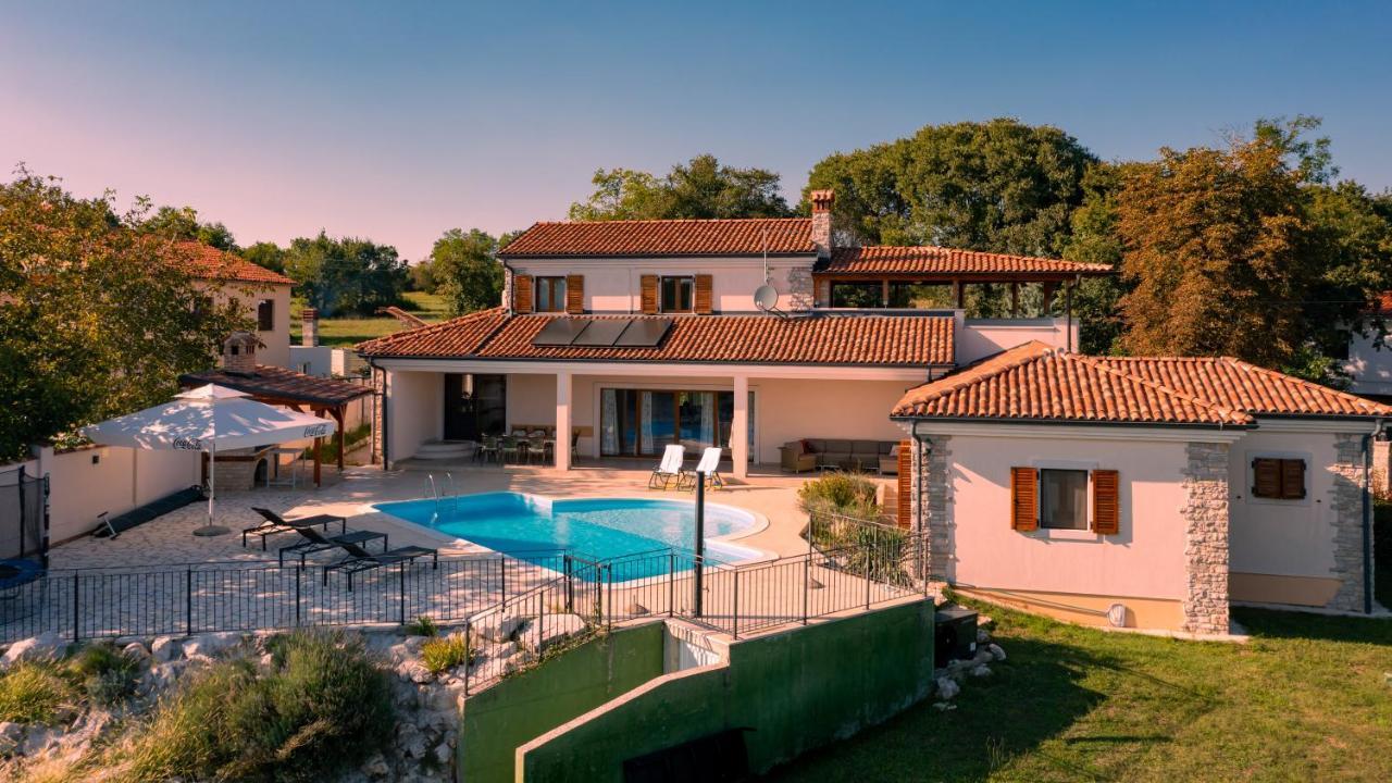Villa Arton Heated Swimming-Pool Žminj Екстериор снимка