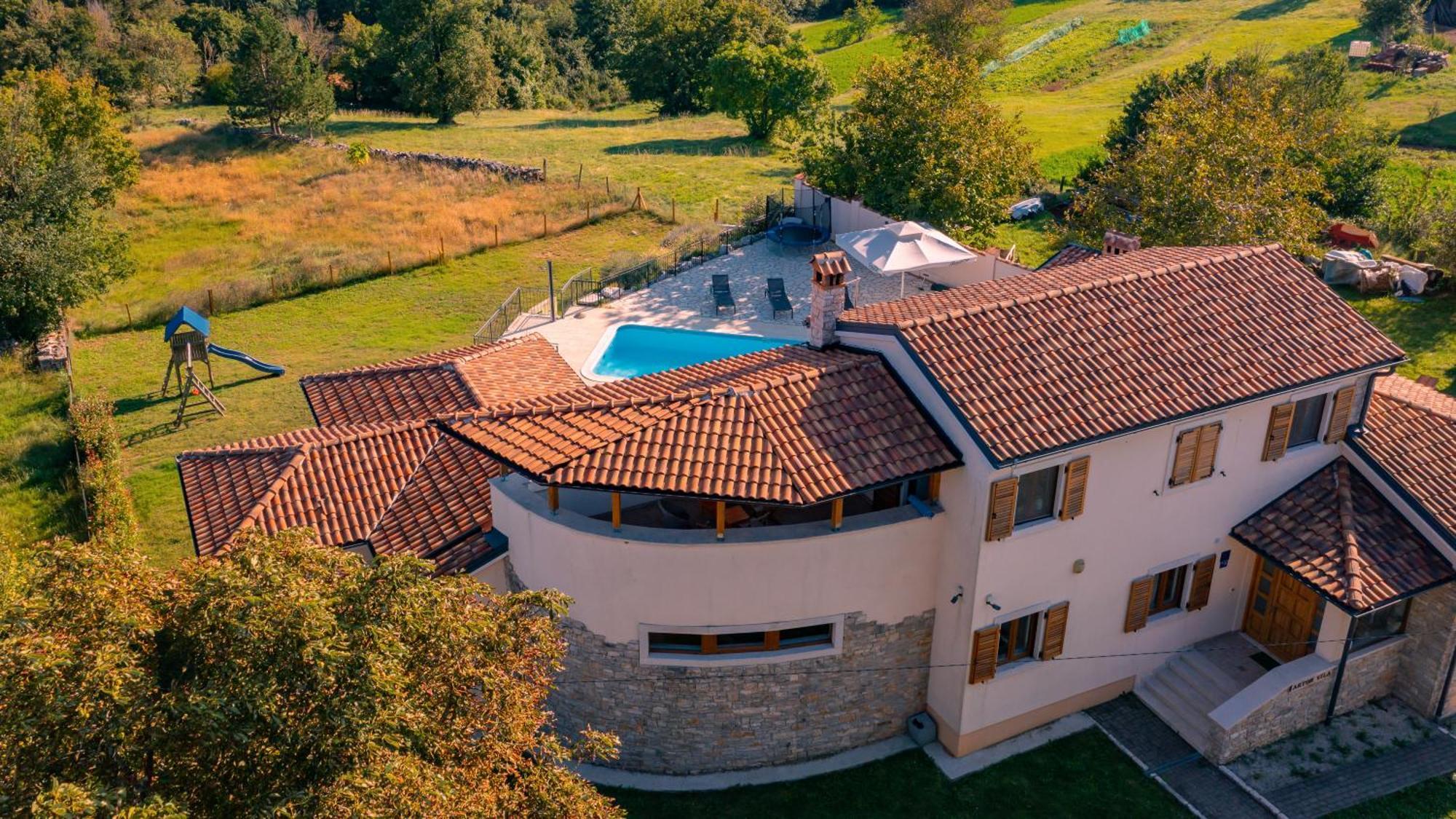 Villa Arton Heated Swimming-Pool Žminj Екстериор снимка